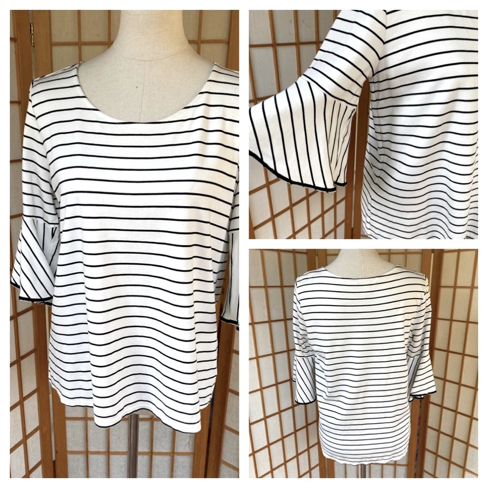41 Hawthorn Striped Bell Sleeved Stretch Top SZ L
